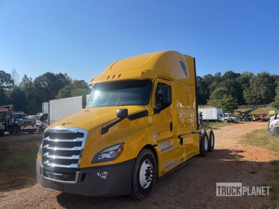 2019 Freightliner Cascadia 126 6x4 3- Achs Sattelzugmaschine mit Schlafkabine