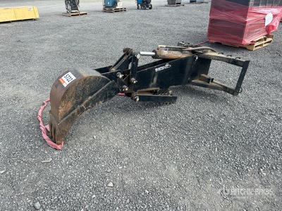 SkidPro 12 in Retroescavatore per mini pala