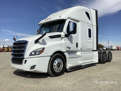 2023 Freightliner Cascadia 126 6x4 T/A Sleeper Truck Tractor