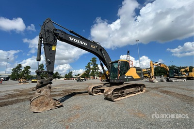 2021 Volvo EC300EL Tracked Excavator
