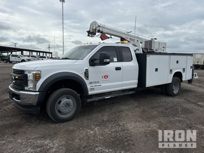 2019 Ford F-550 XL 4x4 Extended Cab Service Truck