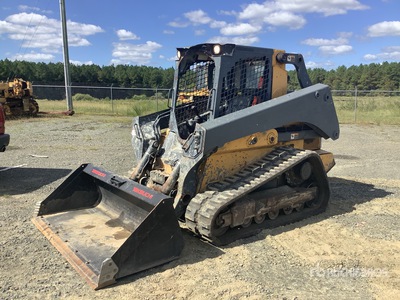 2017 John Deere 331G Compact Track Loader