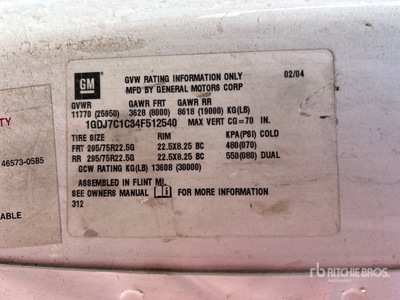2004 GMC C7500 4x2 Autocarro furgonato