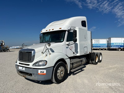 2006 Freightliner Columbia 120 6x4 T/A Sleeper Truck Tractor