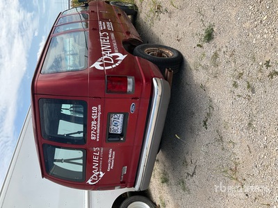 1996 Ford E-350 Fourgon cargo
