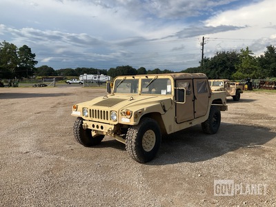2008 AM General M1097R1 HMMWV 4 Door Soft Top w/Truck Body