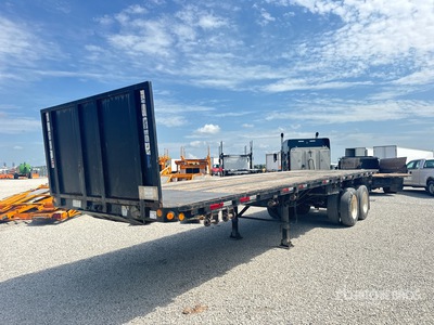 2006 Lufkin 32 ft T/A Flatbed Trailer