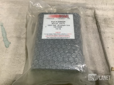 (8) NWL S00020 Capacitors