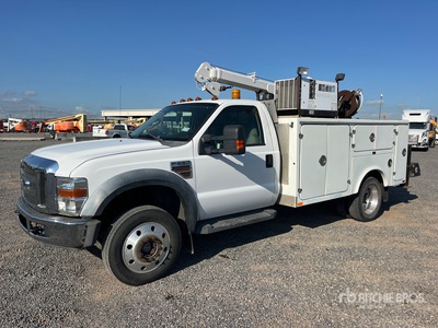 2008 Ford F-550 4x4 サービスカー
