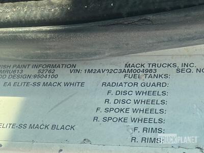 2010 Mack MRU613 Camión recolector de residuos
