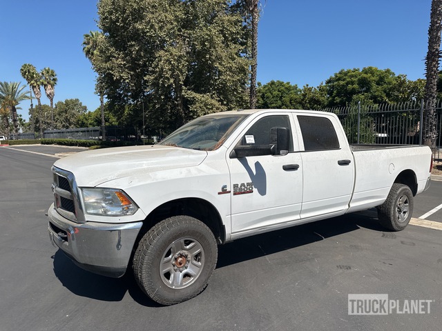 2016 Ram 2500 2016 Ram 2500 4X4 Crew Cab Pickup