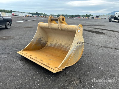 2019 Cat 336 油圧ショベル