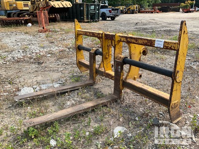 JRB 57 in Wheel Loader Forks - Fits Komatsu WA320