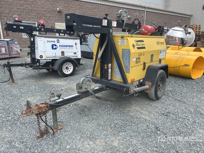 2014 Atlas Copco QLT M10 6 kW Torre de iluminación