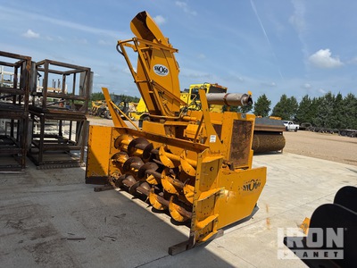 1999 Snogo MP3D Snow Blower