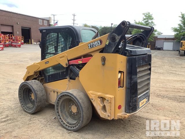 MINI CARGADOR SOBRE RUEDAS 2020 CATERPILLAR 272D3