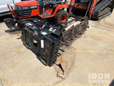 Land Pride TR48 Skid Steer Zanjadora (Inoperable)