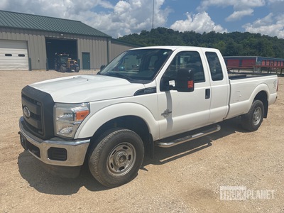 2014 Ford F-250 XL 4x4 Extended Cab Pickup