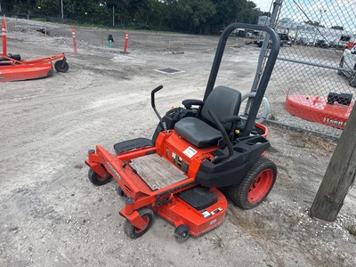 Kubota Z122EBR-48 Zero-Turn Lawn Mower