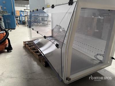Cleatech  Laboratory Vertical Laminar Flow Station