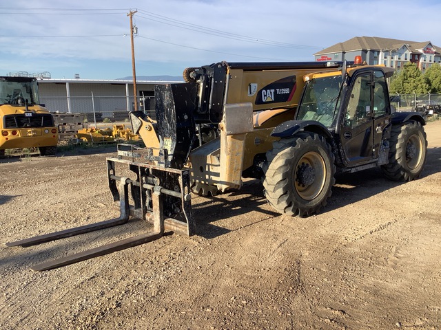 2018 Caterpillar TL1255D