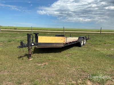2017 Monarch Trailers 20 ft T/A Equipment Trailer