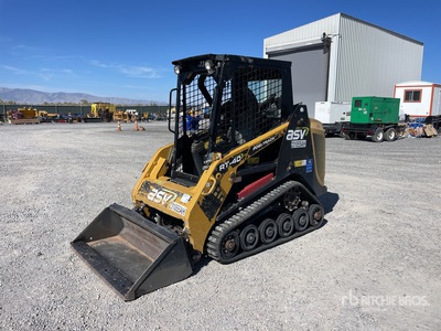 2019 ASV RT40 を見 Compact Track Loader