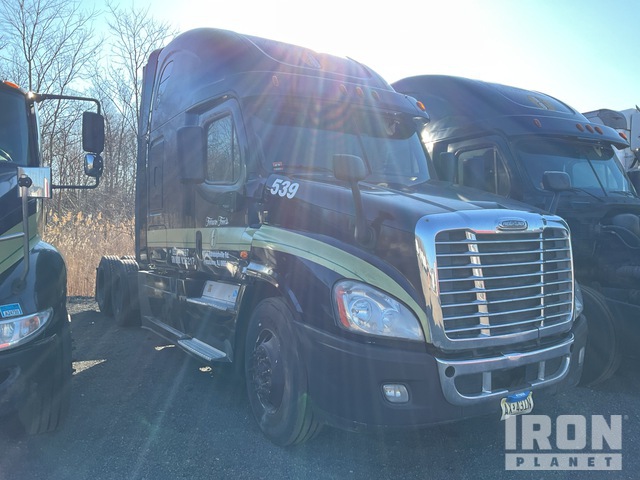 CAMIóN CAMAROTE 2017 FREIGHTLINER