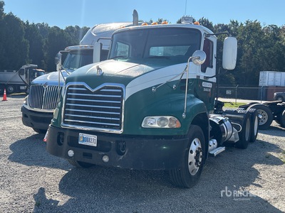 2012 Mack CXU613 6x4 Cabeza Tractora Cabina Corta