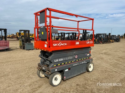 2013 Skyjack SJIII3226 Electric Scissor Lift