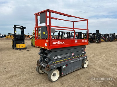 2013 Skyjack SJIII3226 Electric Scissor Lift