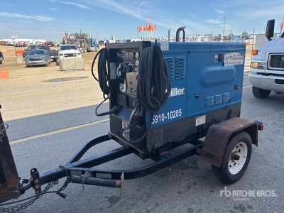 2013 Miller Big Blue 500 Engine Driven Welder