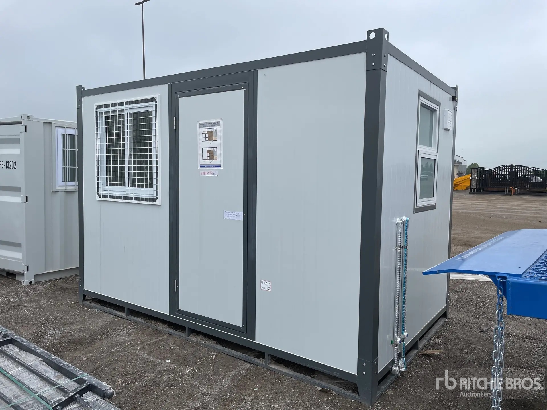 Suihe 3.5 m x 2.1 m Mobile Office (Unused)