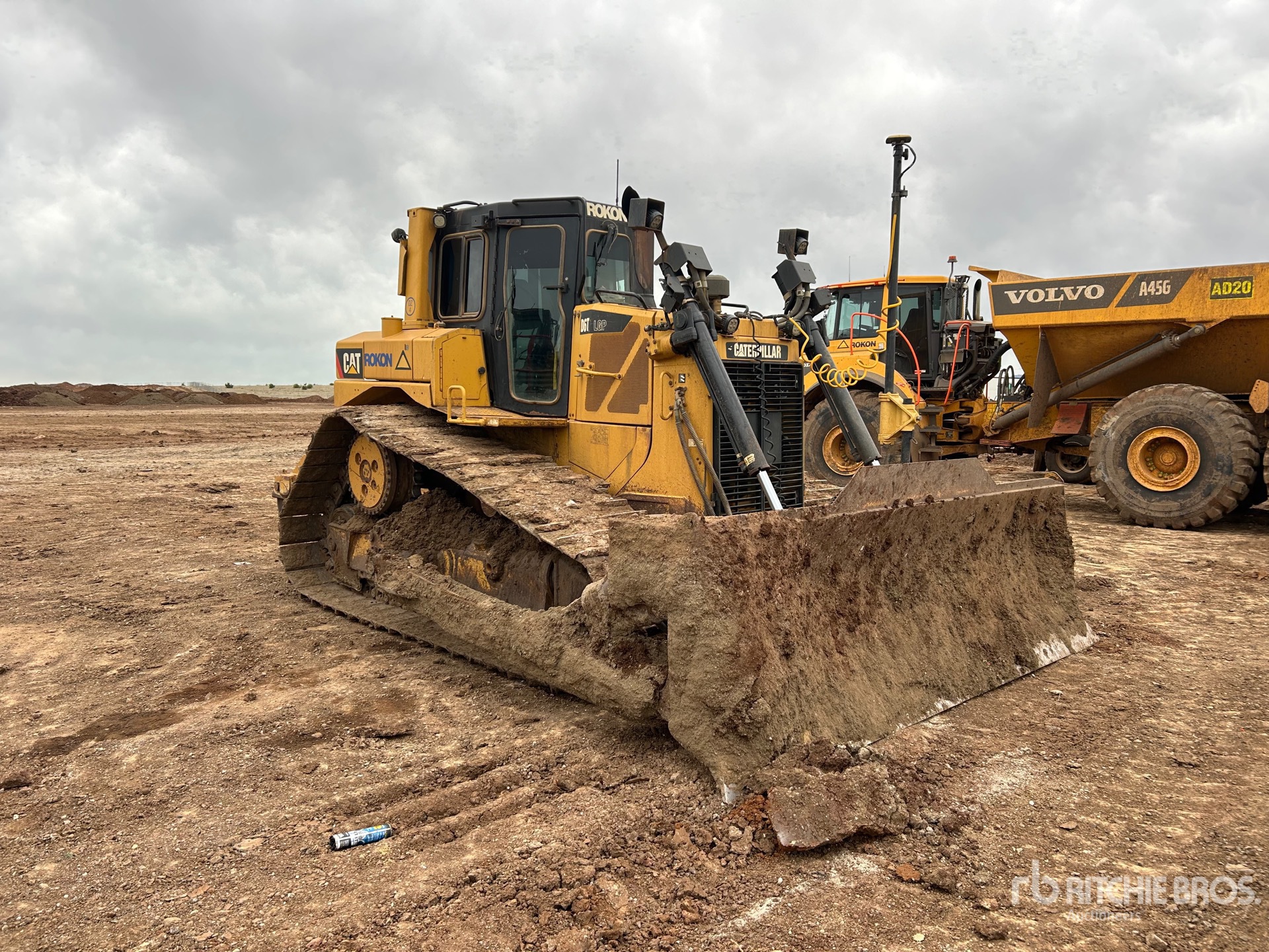 2014 Cat D6T LGP Crawler Dozer