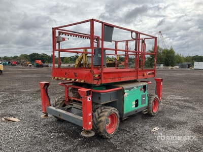 2016 Skyjack SJ6826 RT 4x4 Diesel Piattaforma aerea verticale