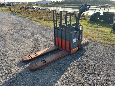 2020 Toyota 8HBE30 6000 lb Electric Pallet Jack