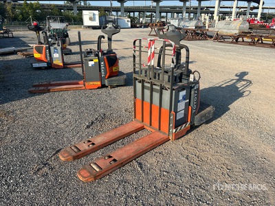 2021 Toyota 8HBE30 6000 lb Electric Pallet Jack