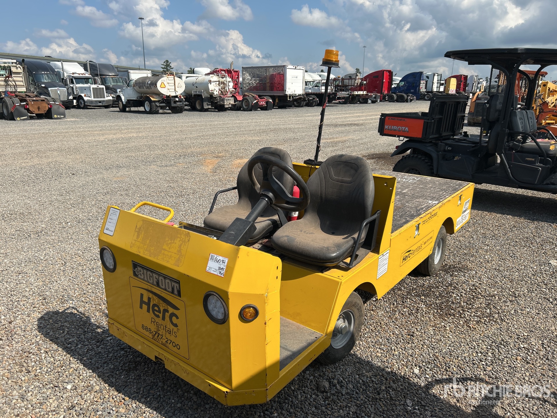 2022 Taylor Dunn Bigfoot 36V Electric Carro de golf