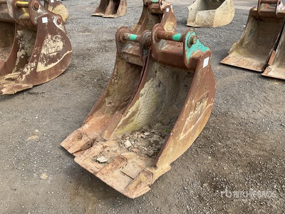 Quantity of (2) Digging Excavator Bucket