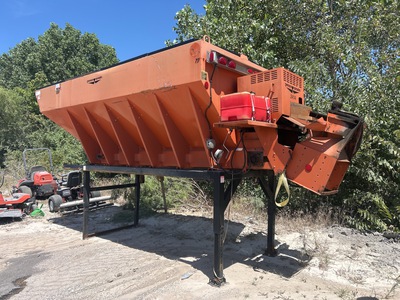 2008 Swenson EV100-15 Salt Spreader