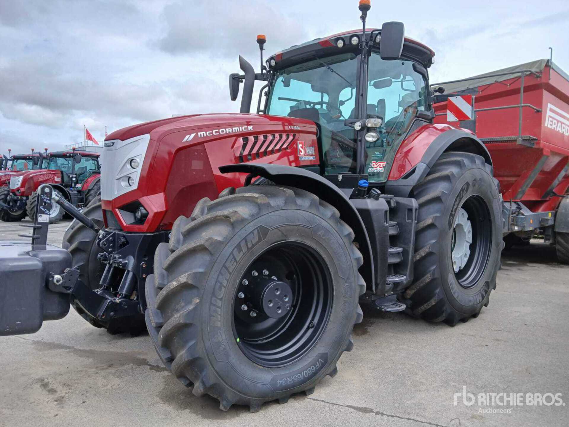 2023 McCormick X8.631 VT Drive Tracteur Agricole 4WD Tractor Agrícola