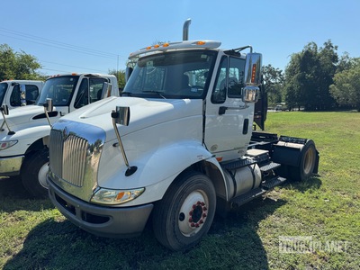 2014 International TranStar 8600 4x2 S/A Day Cab Truck Tractor