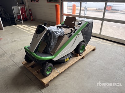 2023 Etesia MBHE2 4x2 Tondeuse Ventrale Lawn Mower (Unused)
