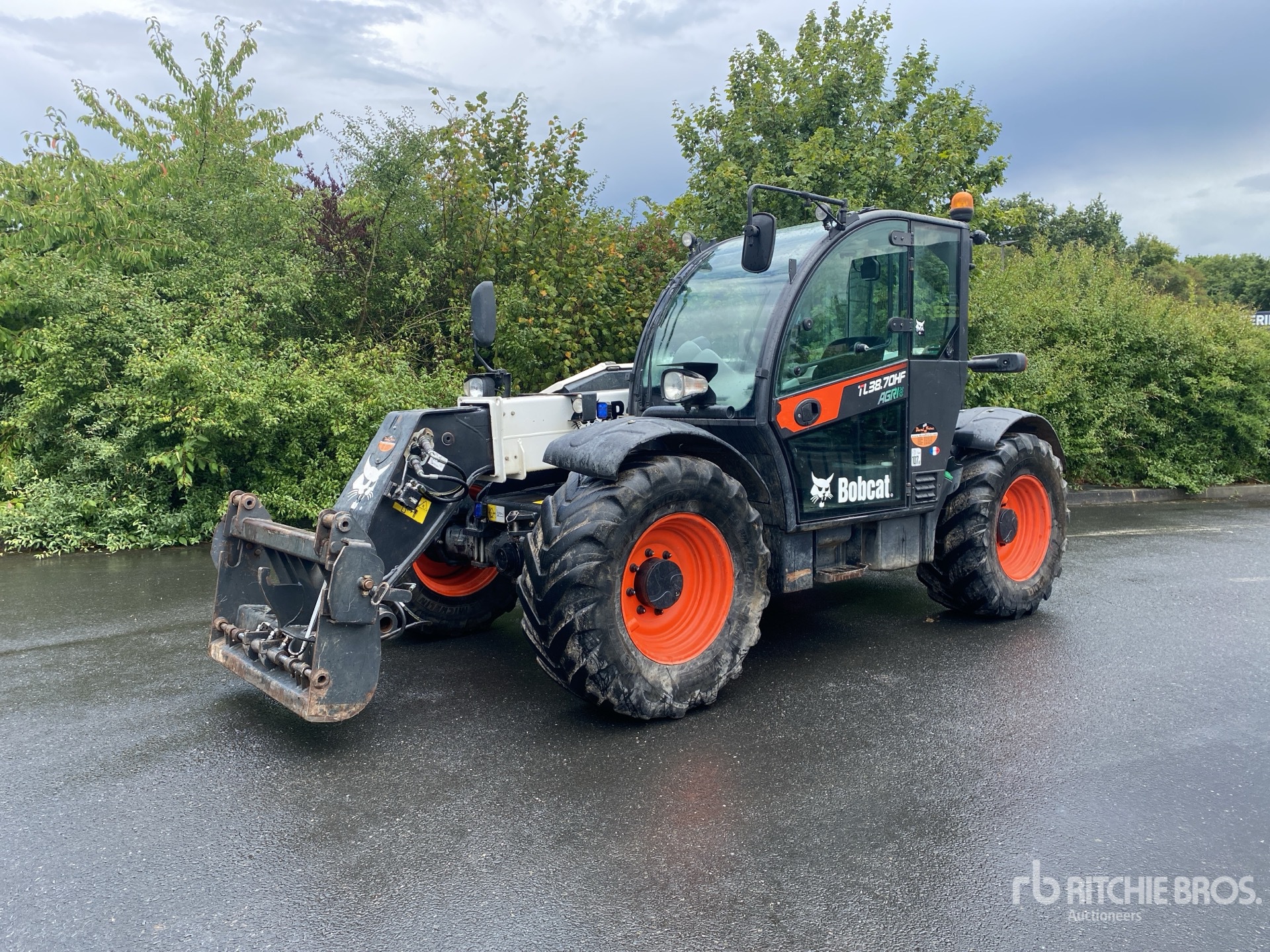 2017 Bobcat TL38.70X HF AGRI Manipulador Telescópico
