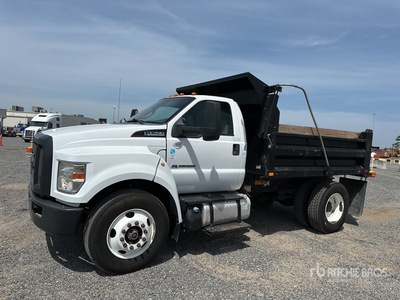2016 Ford F-750 4x2 S/A Dump Truck