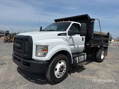 2016 Ford F-750 4x2 S/A Dump Truck