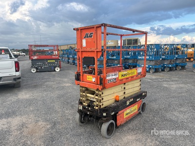 2017 JLG 1932R Electric Scissor Lift