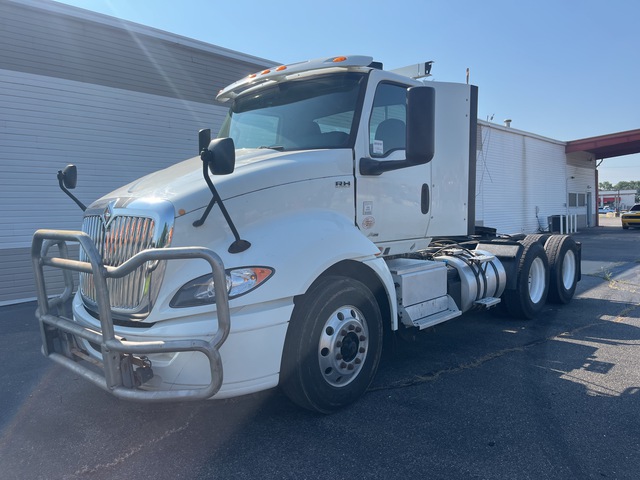 2019 International RH613 6x4 T/A Day Cab Truck Tractor