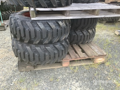 Quantity of (4) Bobcat 10x16.5 Pneus (Unused)