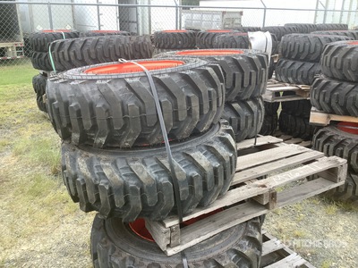 Quantity of (4) Bobcat 10x16.5 إطارات المعدات (Unused)